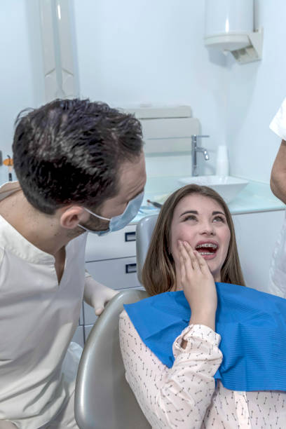 Best Emergency Dental Care for Broken or Chipped Teeth in Old River Winfree, TX